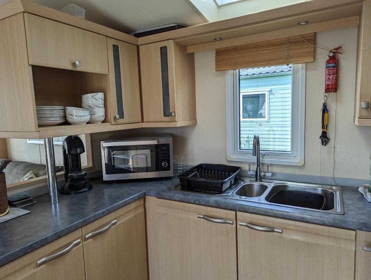 6 Berth Holiday Home On Ocean Edge Near Morecambe Heysham Eksteriør billede