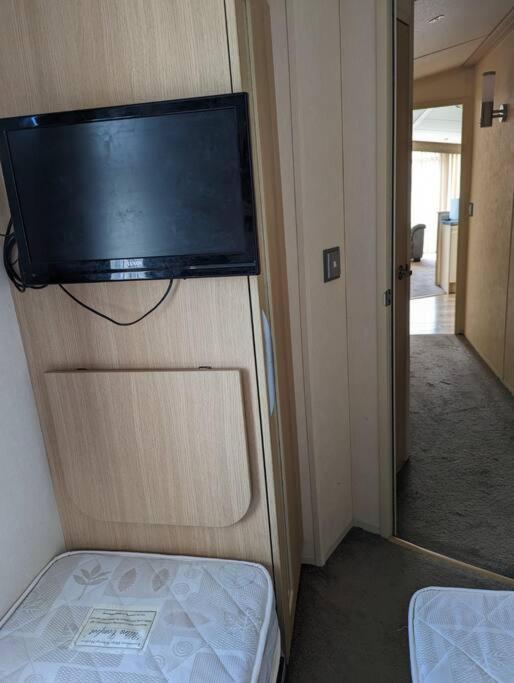 6 Berth Holiday Home On Ocean Edge Near Morecambe Heysham Eksteriør billede